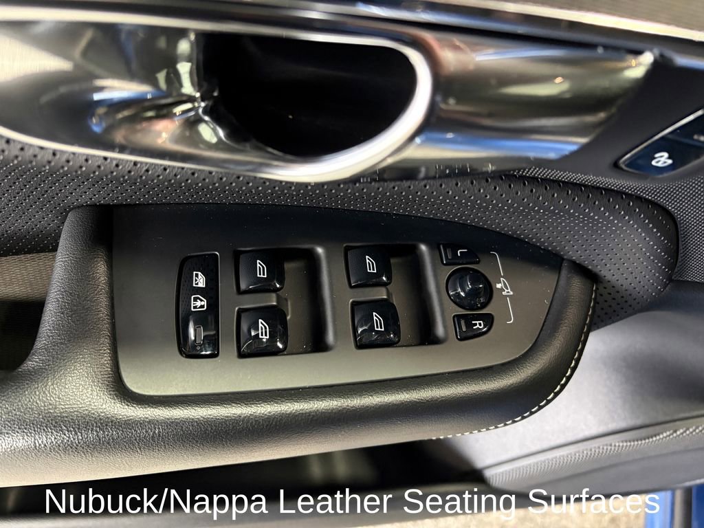 Used 2016 Volvo XC90 T6 R-Design w/ Vision Package image 20