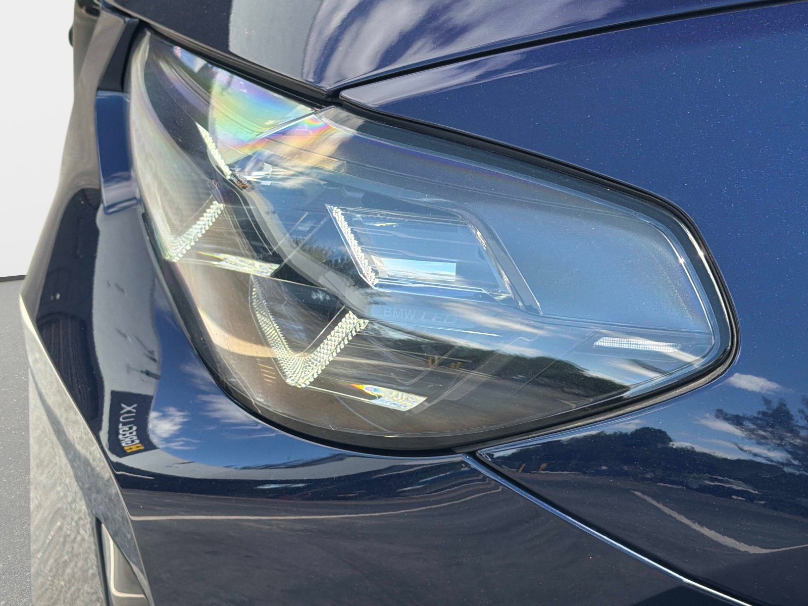 Used 2025 BMW X4 M40i image 11