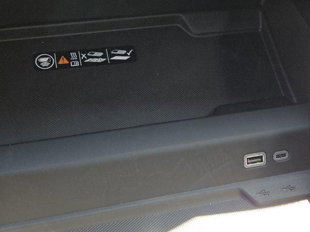 New 2026 Chevrolet Tahoe Premier AWD/4WD image 9