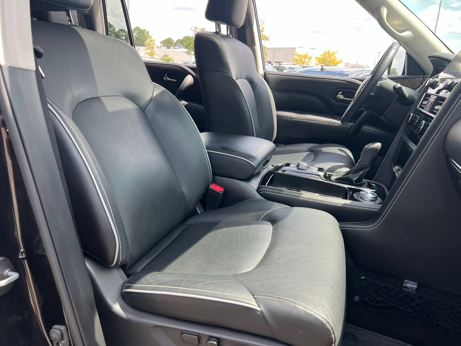 Used 2024 INFINITI QX80 Premium Select w/ Cargo Package AWD/4WD image 39