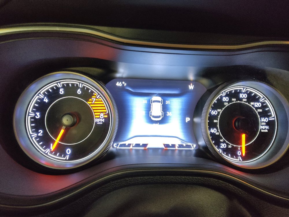 Used 2019 Jeep Cherokee Limited AWD/4WD image 23