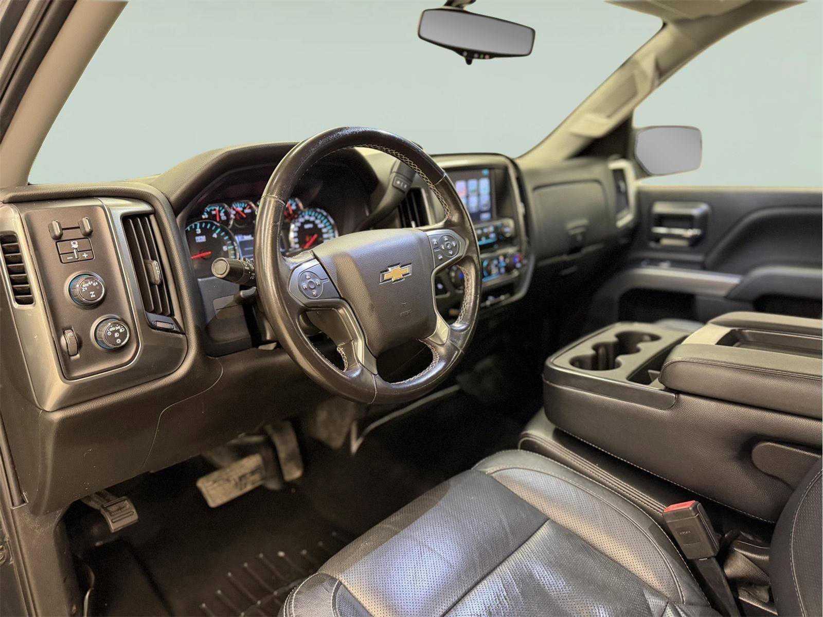 Certified 2018 Chevrolet Silverado 1500 LT w/ All Star Edition image 20