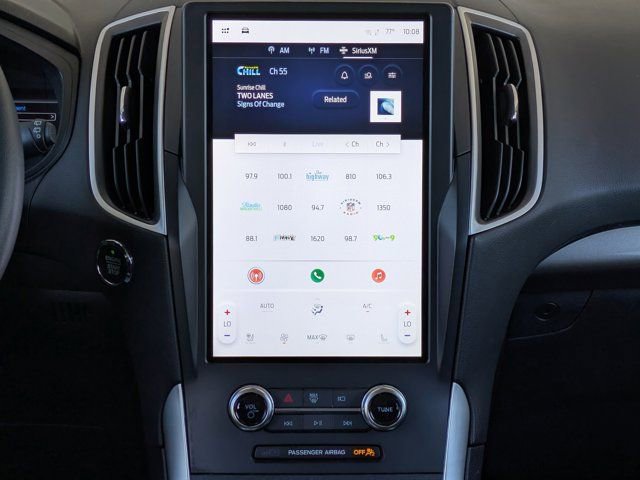 Used 2024 Ford Edge SEL w/ Convenience Package image 5