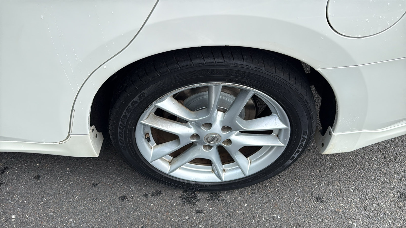 Used 2010 Nissan Maxima 3.5 SV w/ Monitor Pkg FWD image 21