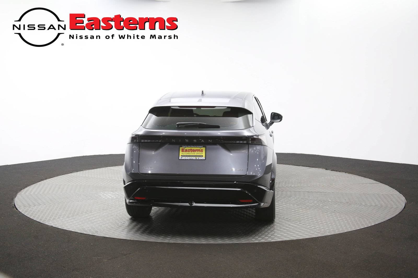 Used 2023 Nissan Ariya FWD image 38