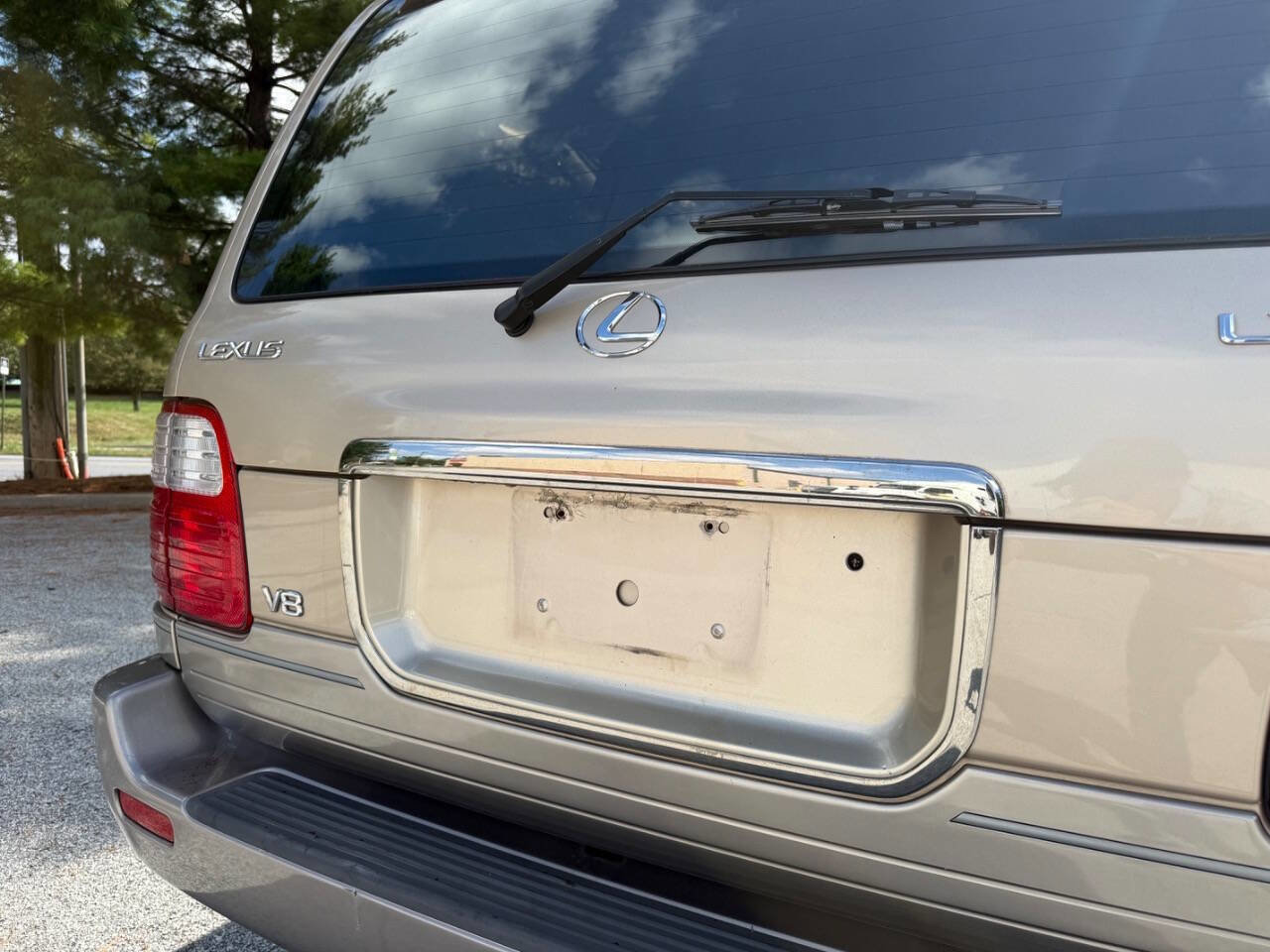 Used 2001 Lexus LX 470 4WD image 22