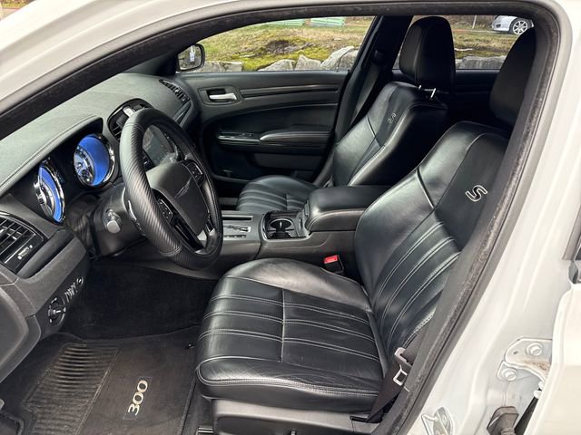 Used 2014 Chrysler 300 S image 14