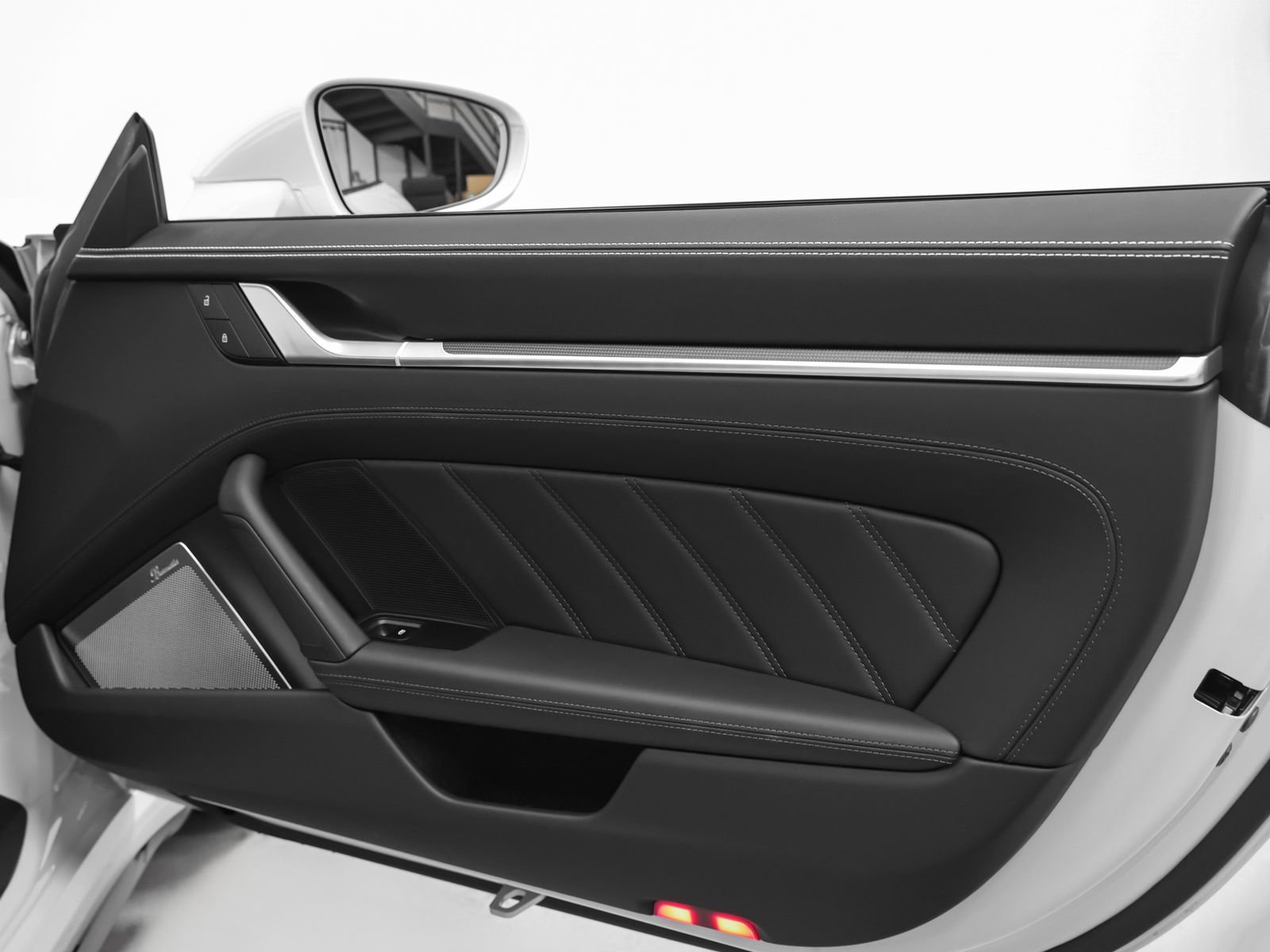 Certified 2025 Porsche 911 Turbo S AWD/4WD image 45