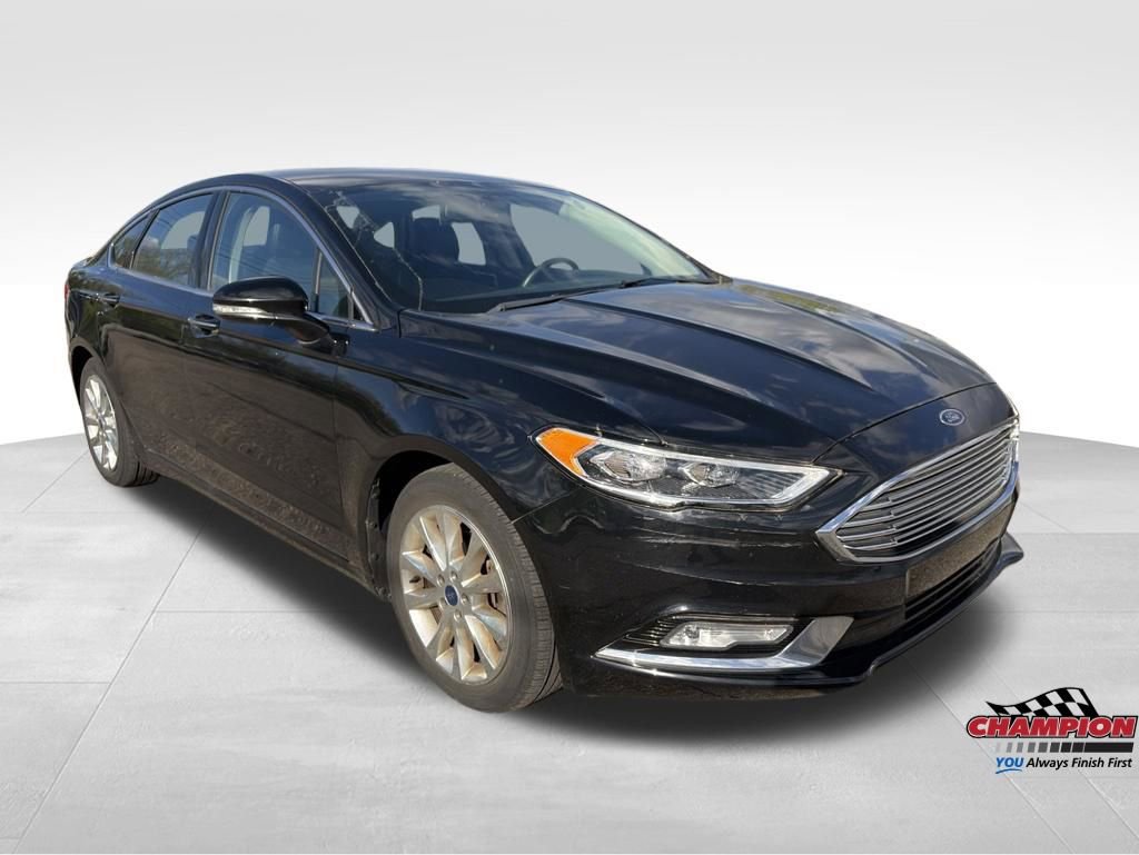Used 2017 Ford Fusion SE w/ Fusion SE Technology Package FWD image 6