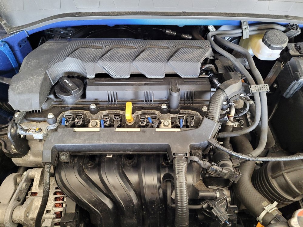 Used 2025 Hyundai Venue SEL image 30