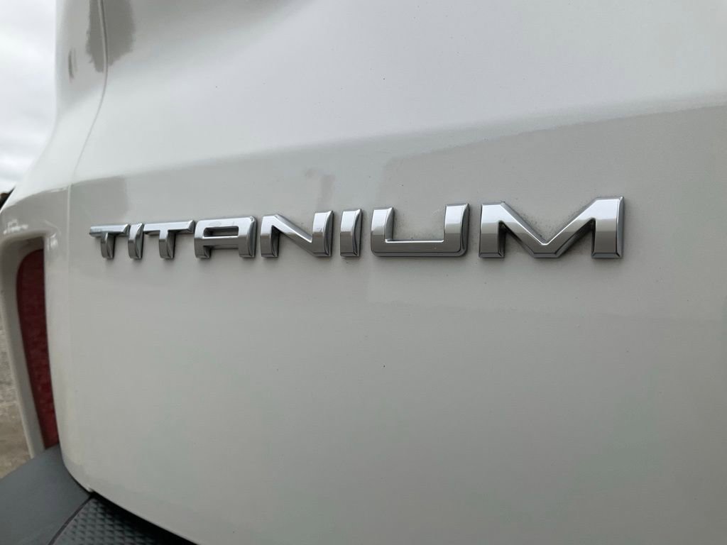 Used 2020 Ford Escape Titanium w/ Titanium Premium Package 2.0 image 20