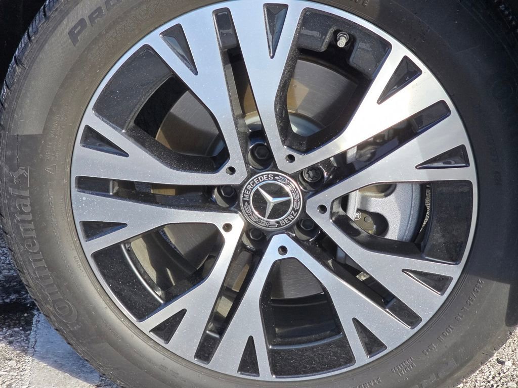 Certified 2026 Mercedes-Benz GLB 250 4MATIC image 10