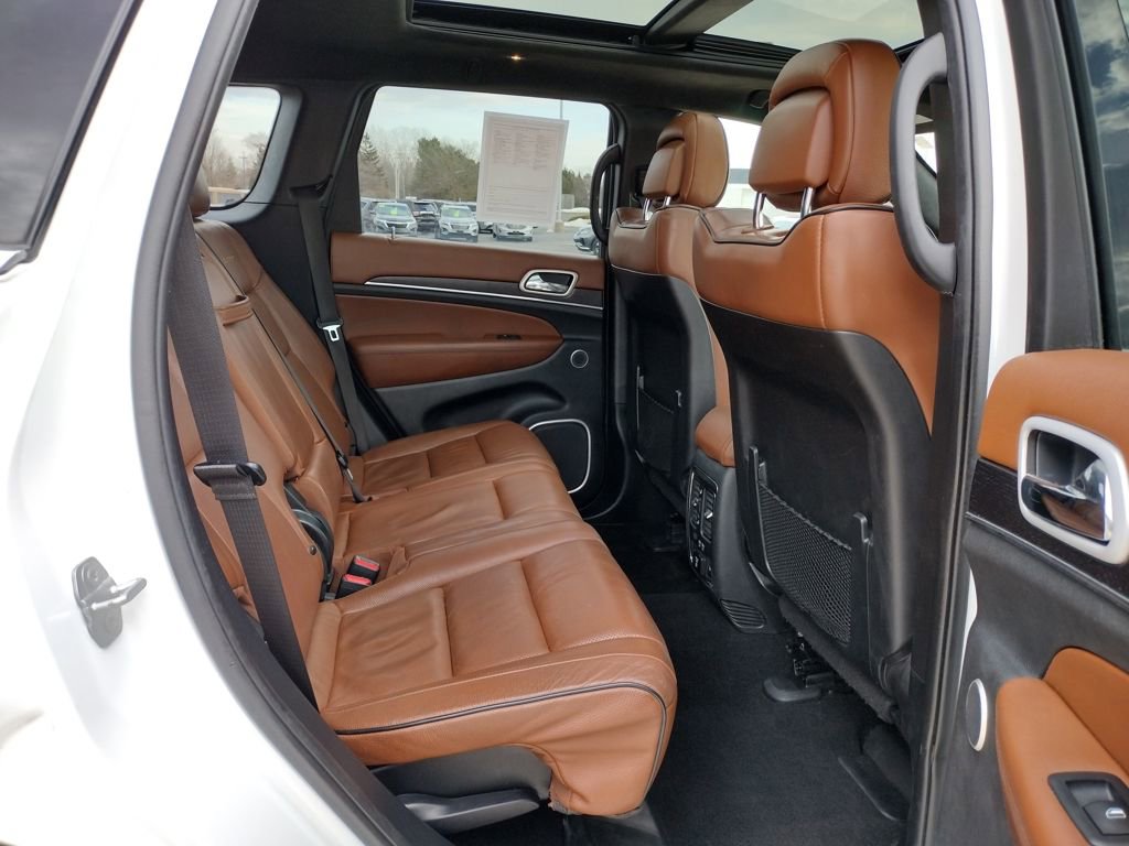 Used 2020 Jeep Grand Cherokee Summit w/ Platinum Series Group image 13