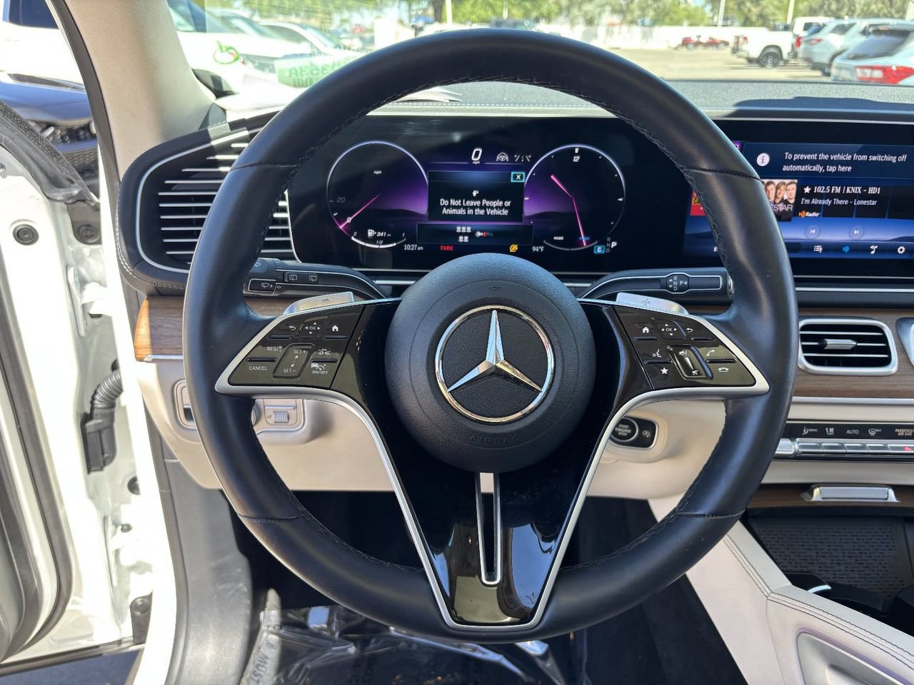Used 2024 Mercedes-Benz GLS 450 4MATIC image 27