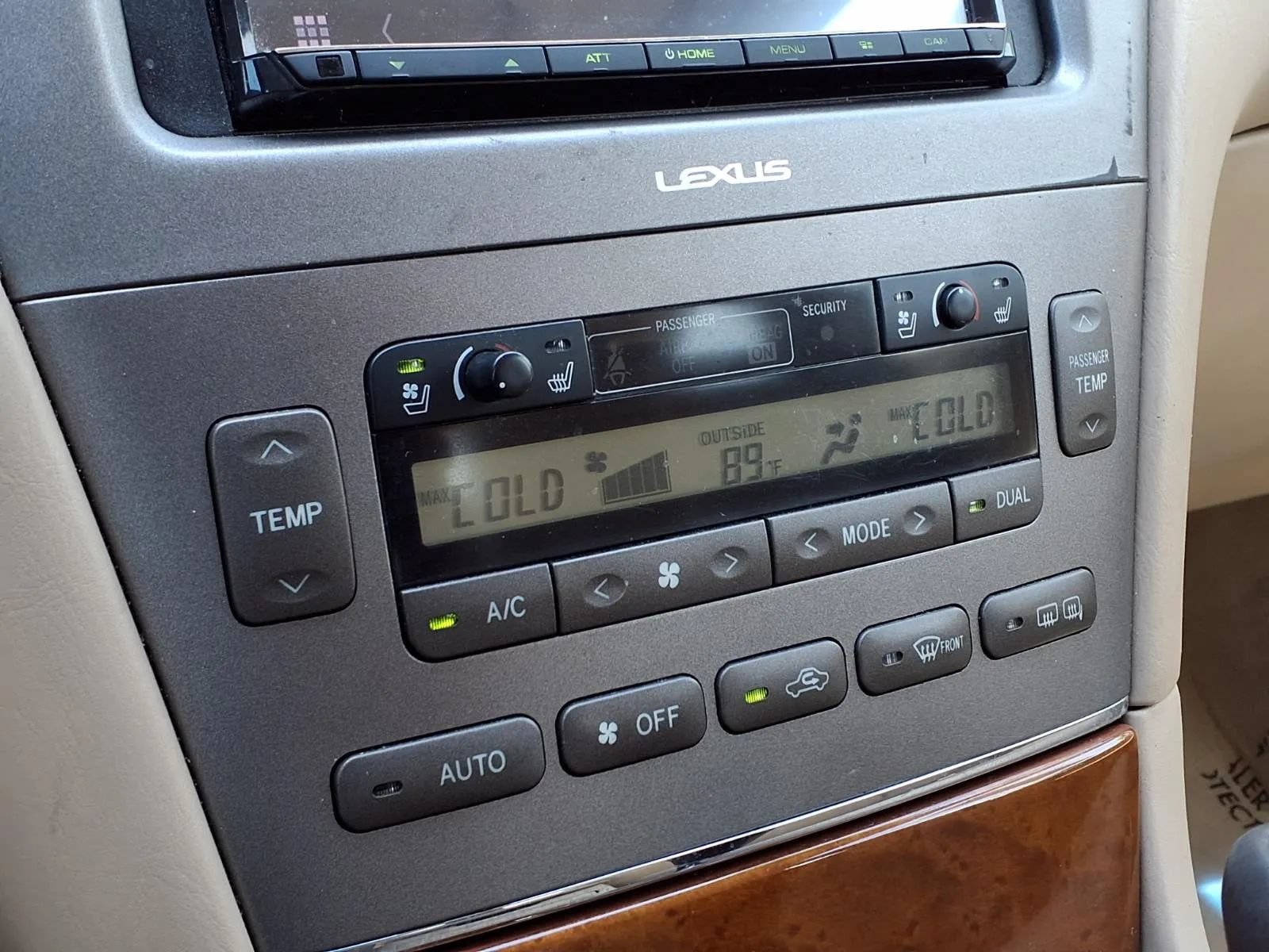 Used 2005 Lexus ES 330 FWD image 10