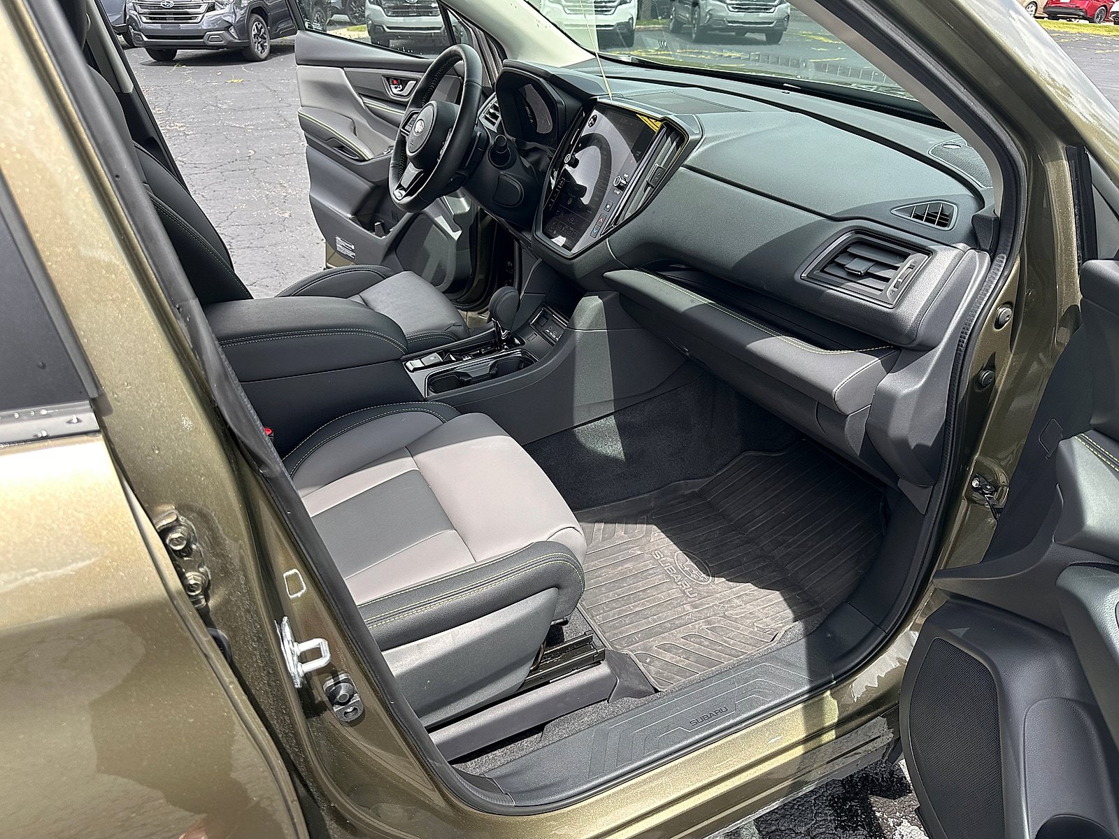 Used 2025 Subaru Ascent Onyx Edition AWD/4WD image 21