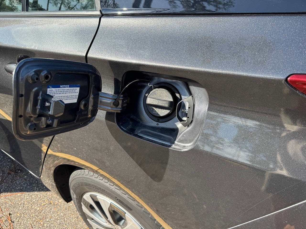 Used 2021 Toyota Prius Prime LE image 19