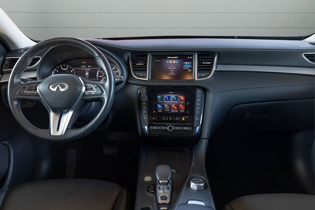 Used 2021 INFINITI QX50 Luxe AWD/4WD image 28