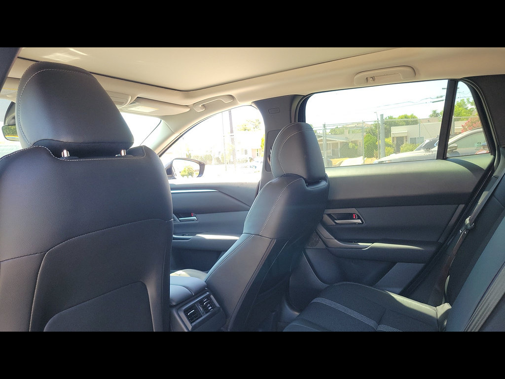 New 2026 MAZDA CX-50 AWD 2.5 S w/ Preferred Pkg image 13