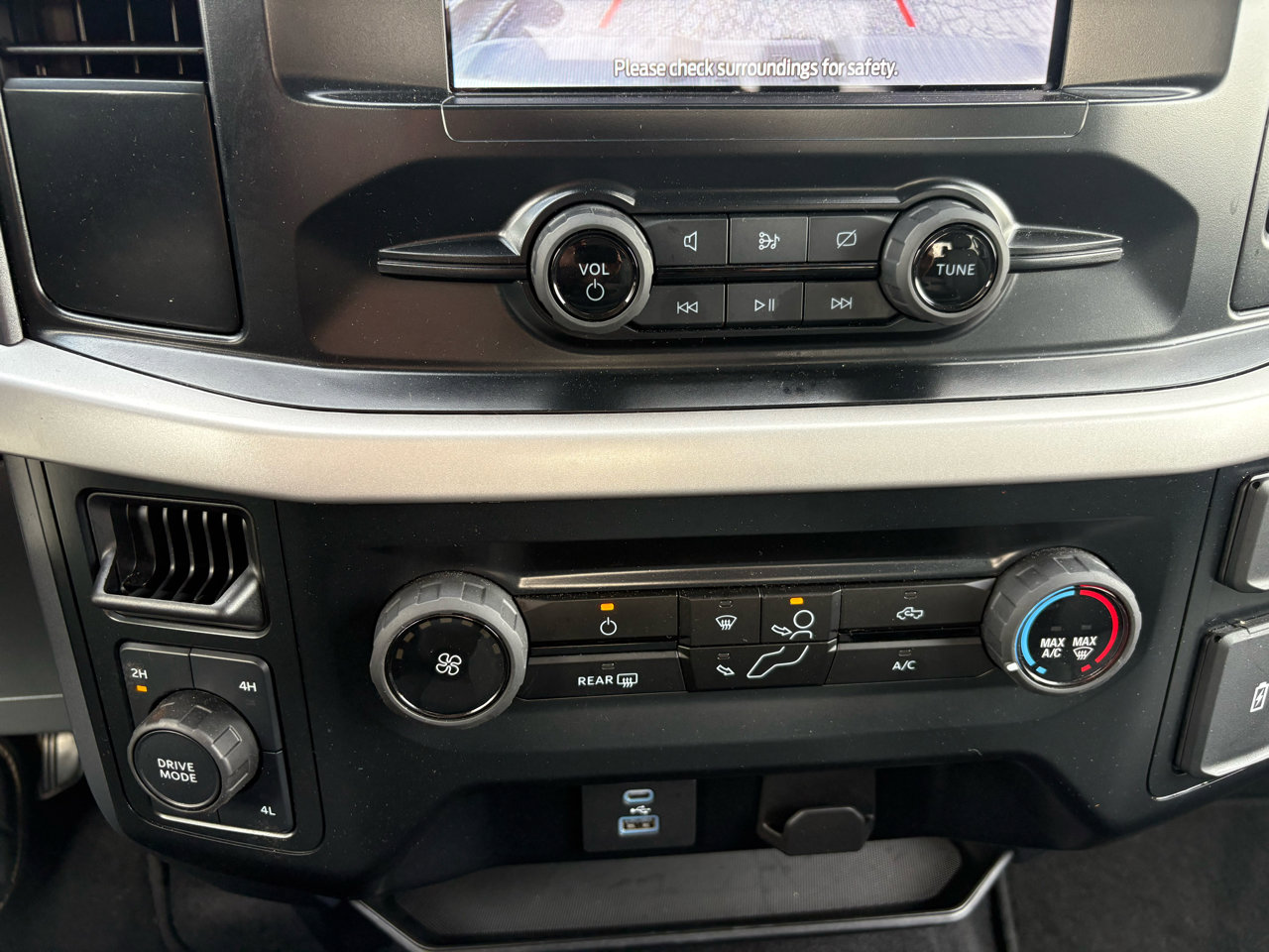 Certified 2023 Ford F150 XLT AWD/4WD image 29