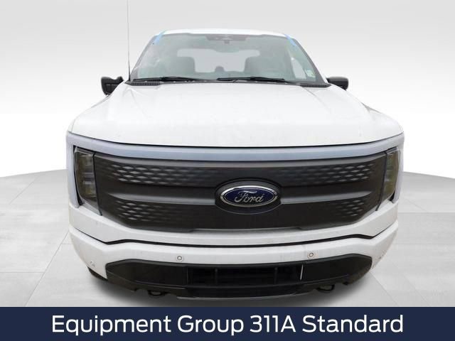 Used 2023 Ford F150 Lightning XLT image 2