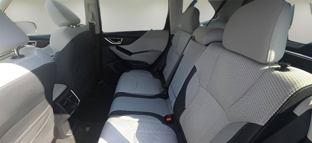 Used 2022 Subaru Forester Premium AWD/4WD image 23