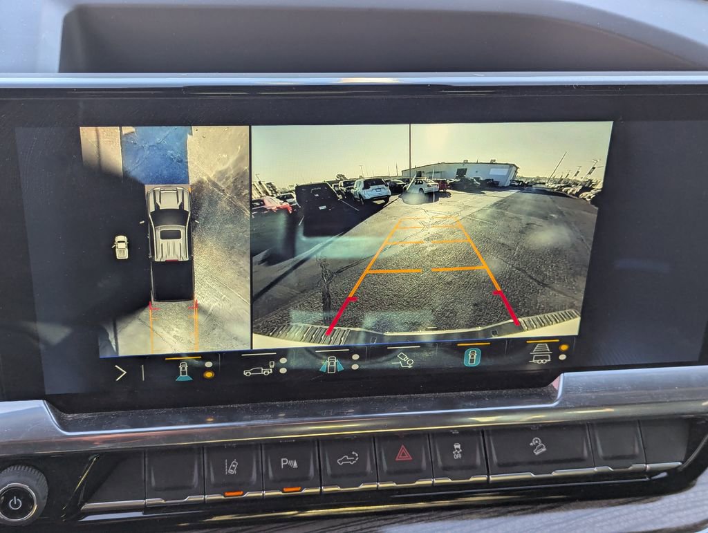 Used 2025 Chevrolet Silverado 3500 LT w/ Trail Boss Package image 15