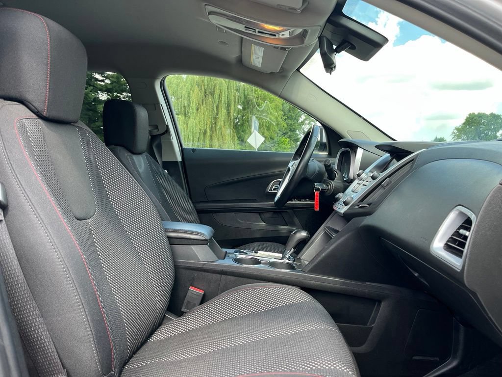 Used 2017 Chevrolet Equinox LT w/ Convenience Package FWD image 25