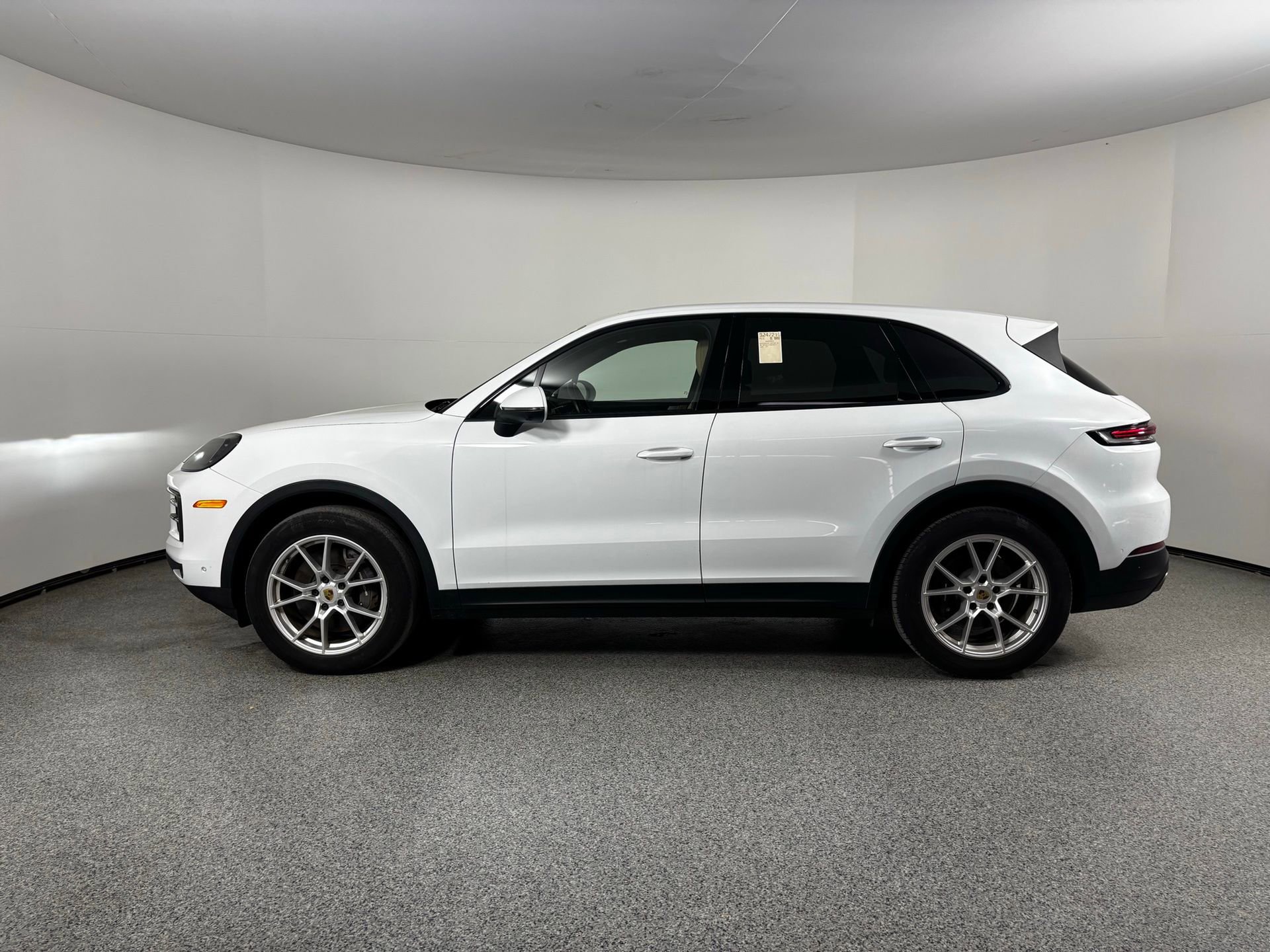 Certified 2024 Porsche Cayenne w/ Premium Package Plus (PFM) image 2
