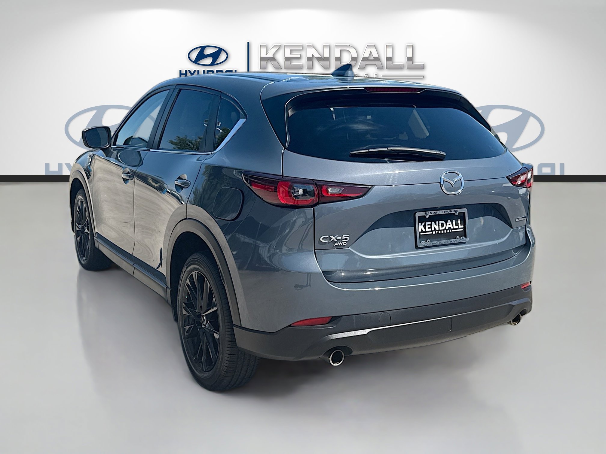 Used 2024 MAZDA CX-5 Carbon Edition image 4