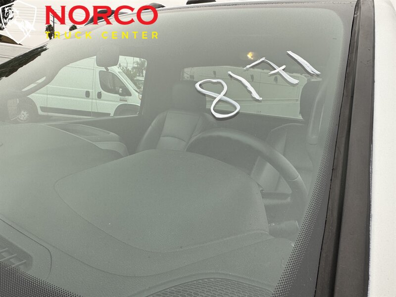 Used 2022 RAM 3500 Tradesman RWD image 27
