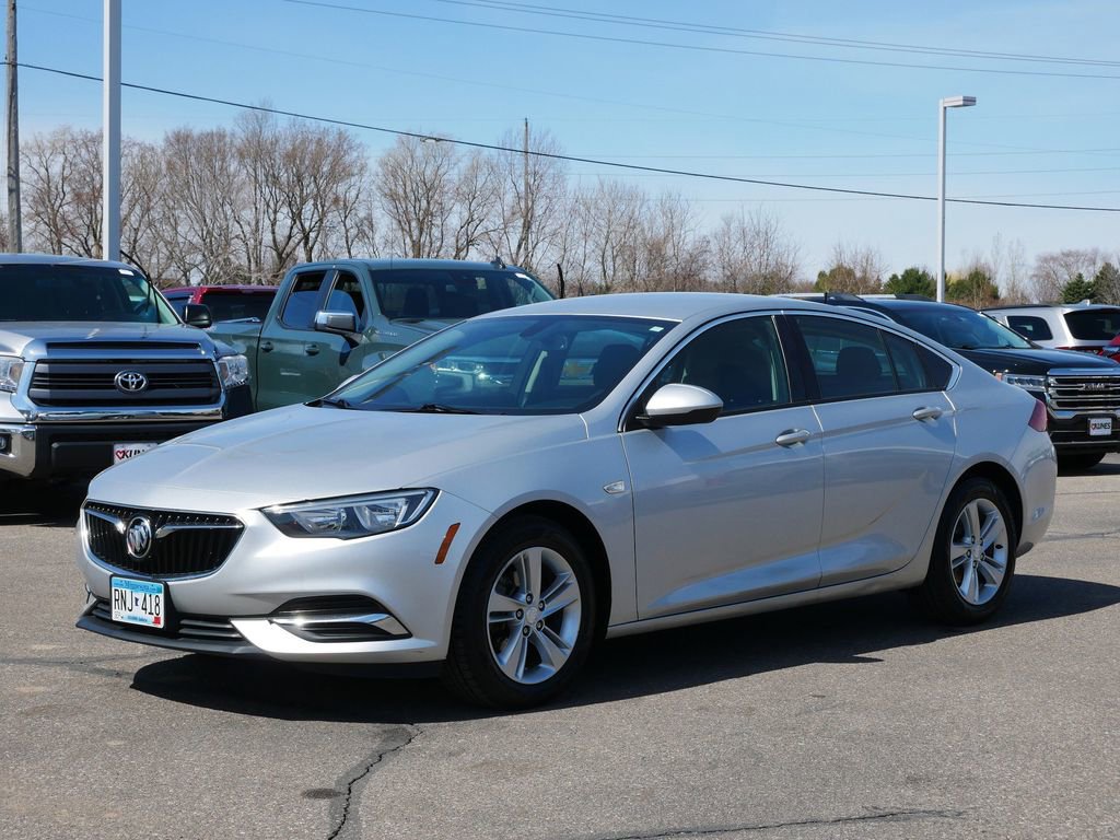 Used 2018 Buick Regal Preferred FWD image 5