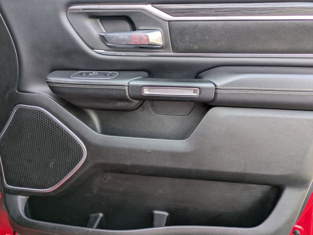 Used 2023 RAM 1500 Laramie image 31