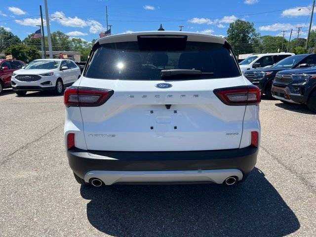 Certified 2023 Ford Escape Active AWD/4WD image 5