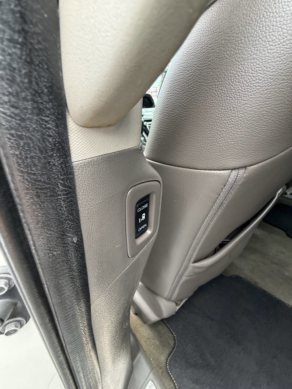 Used 2015 Honda Odyssey Touring Elite image 17