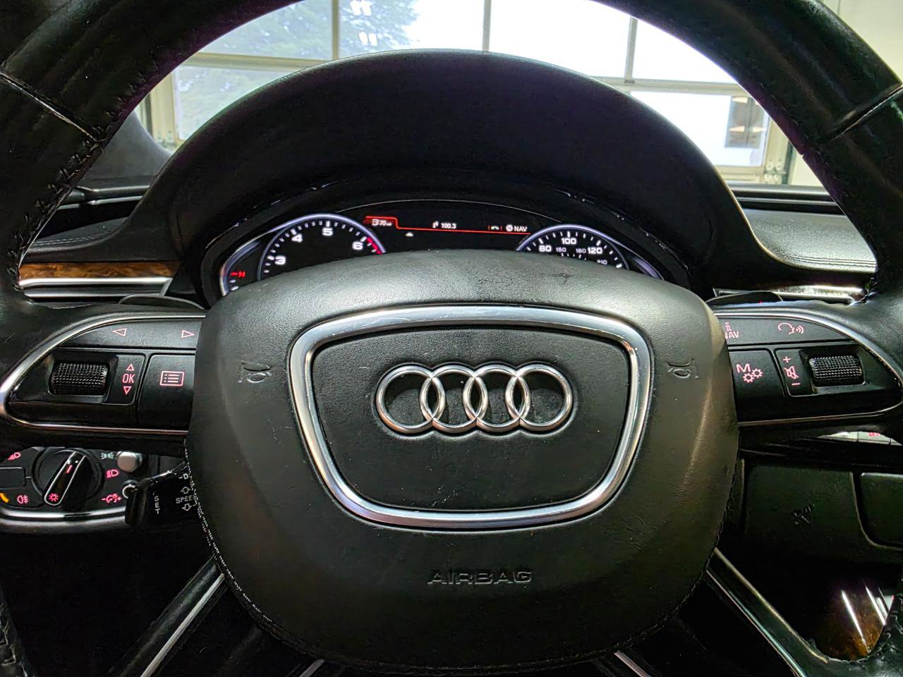 Used 2018 Audi A8 L 4.0T w/ Executive Package image 31