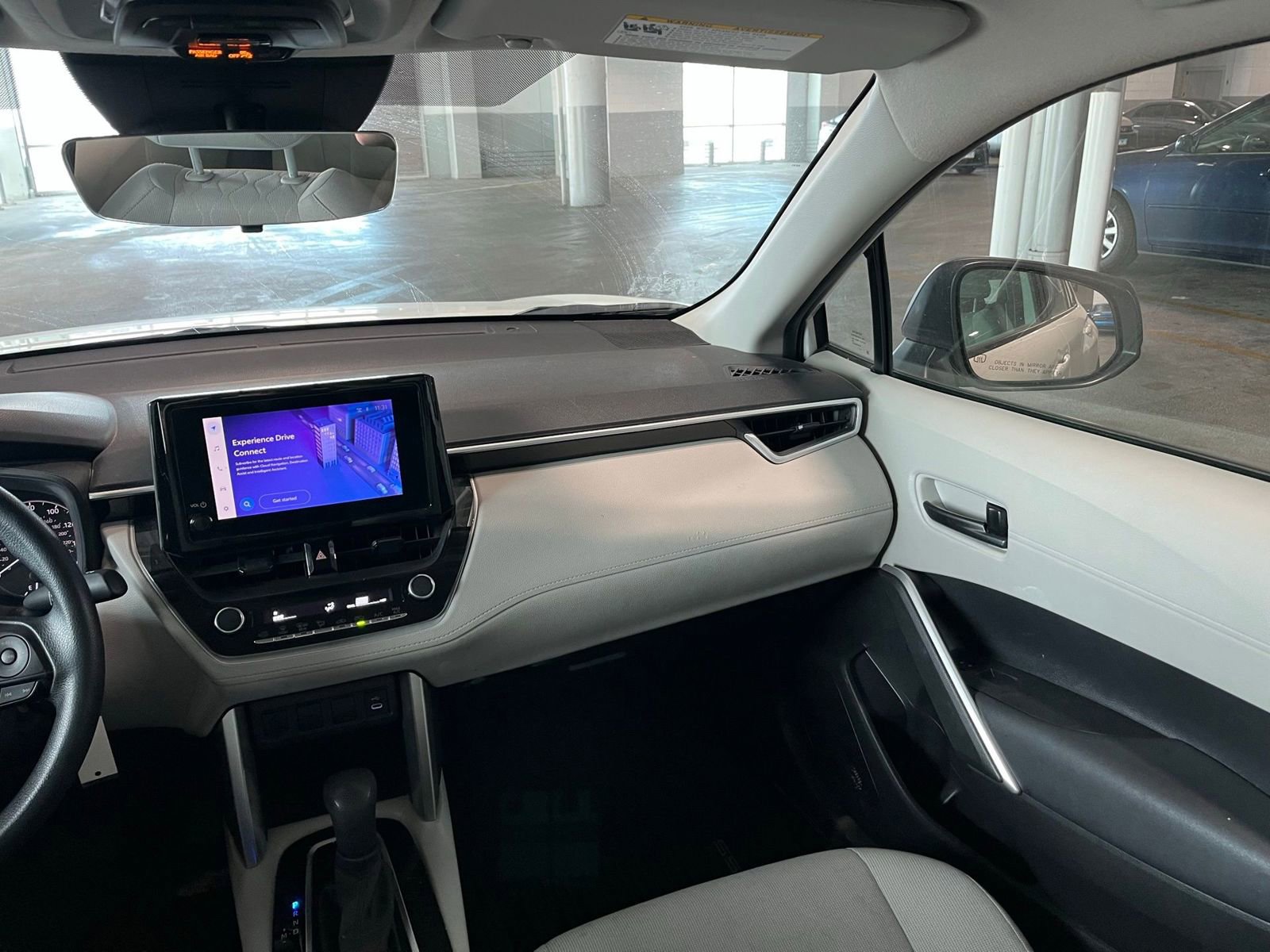 Used 2023 Toyota Corolla Cross L AWD/4WD image 31