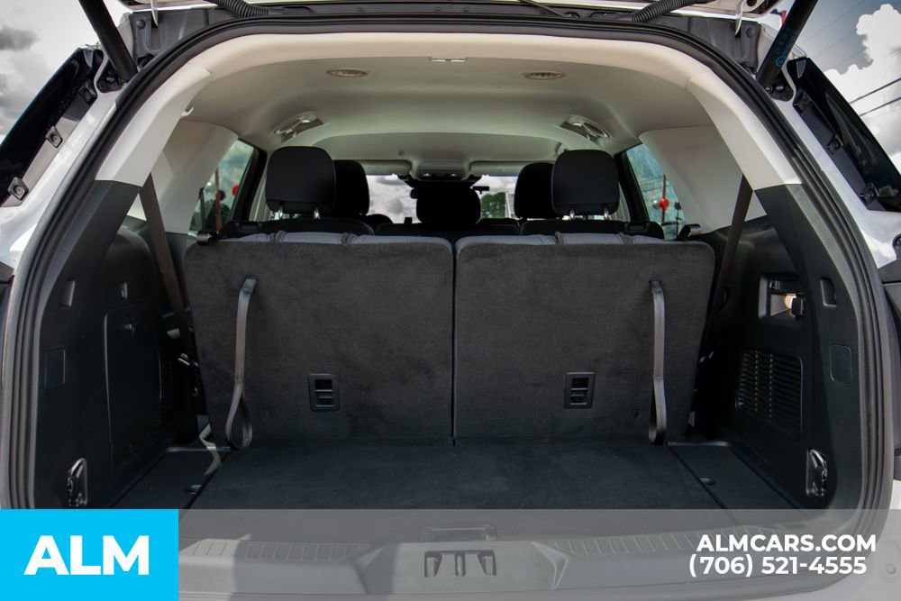 Used 2025 Ford Explorer Active image 16