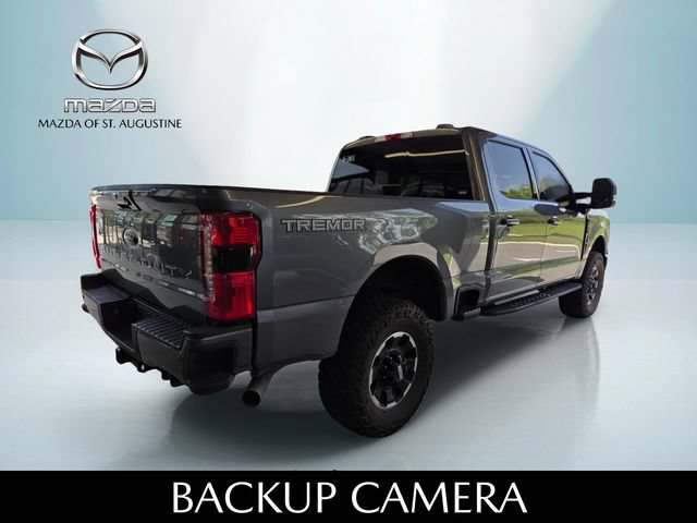 Used 2025 Ford F250 XLT w/ Black Appearance Package AWD/4WD image 4