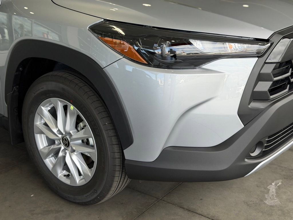 New 2026 Toyota Corolla Cross LE FWD image 8