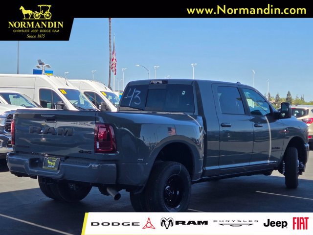New 2026 RAM 3500 Laramie AWD/4WD image 4