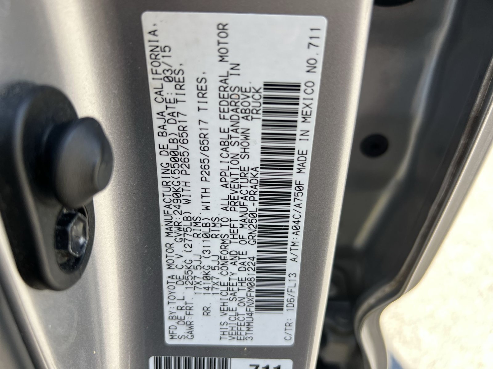 Used 2015 Toyota Tacoma 4x4 Double Cab w/ TRD Sport Package image 26