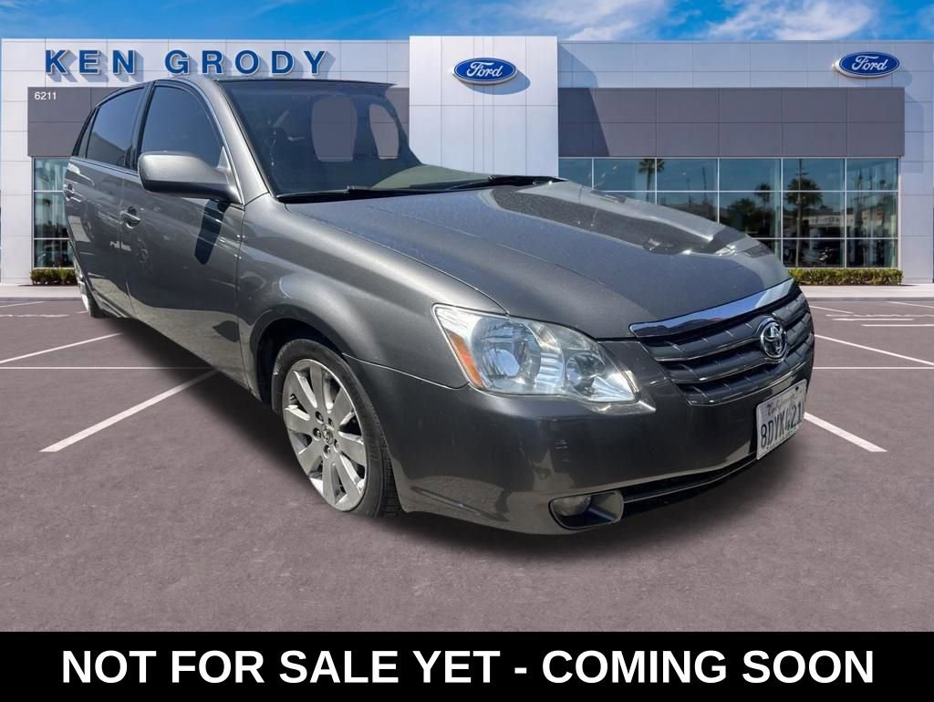 Used 2006 Toyota Avalon XLS FWD image 1