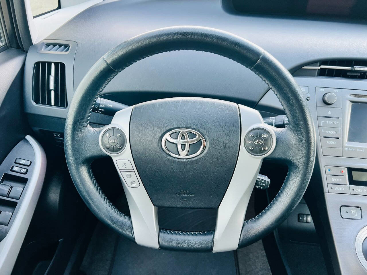 Used 2013 Toyota Prius Four FWD image 18
