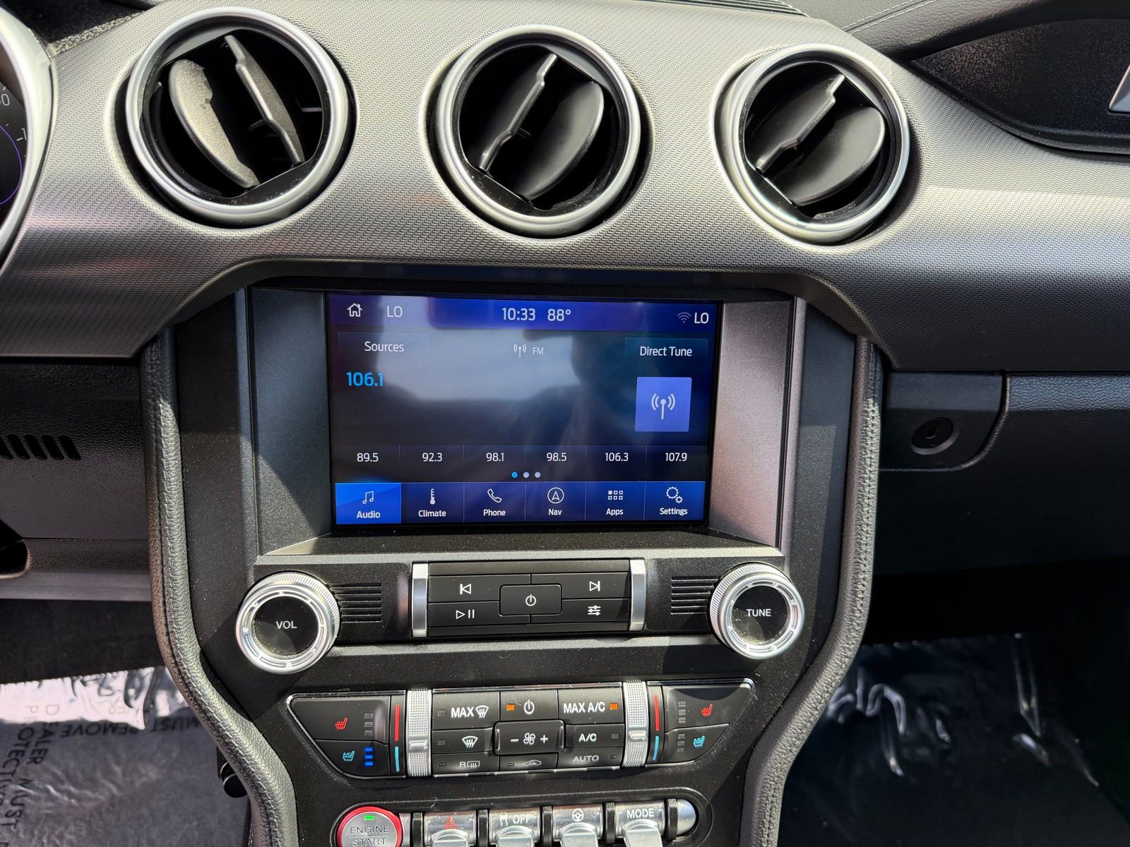 Used 2019 Ford Mustang GT Premium w/ Equipment Group 401A RWD image 15