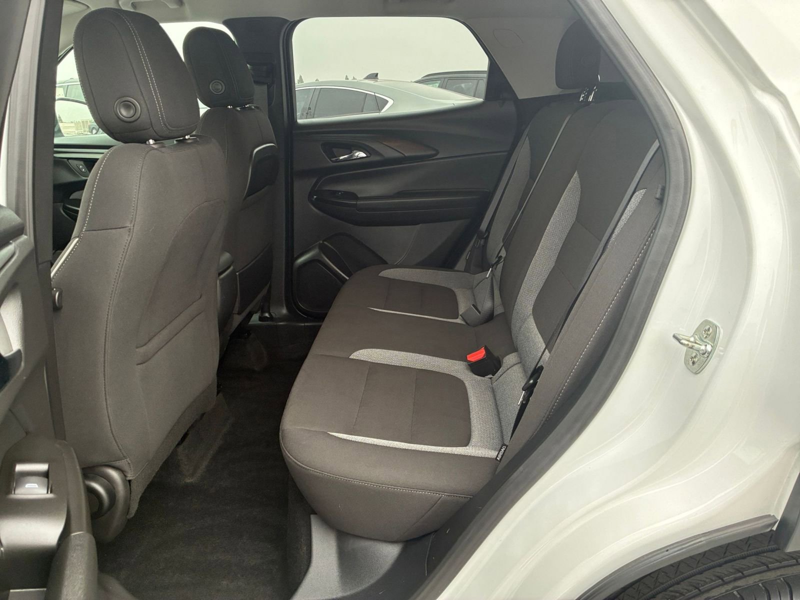 Used 2025 Chevrolet TrailBlazer LT image 23