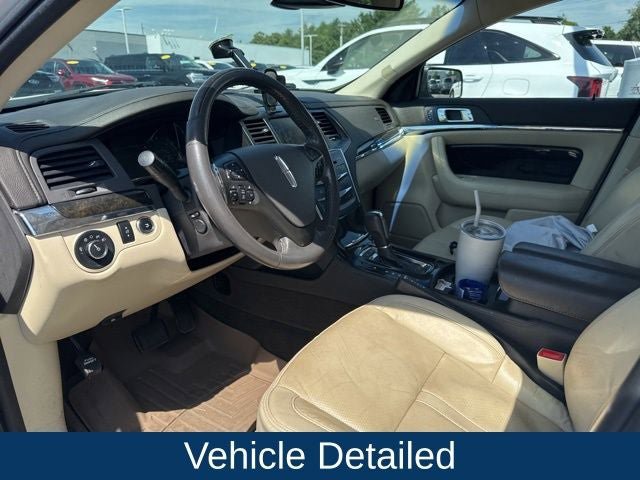 Used 2015 Lincoln MKS w/ Equipment Group 101A FWD image 10