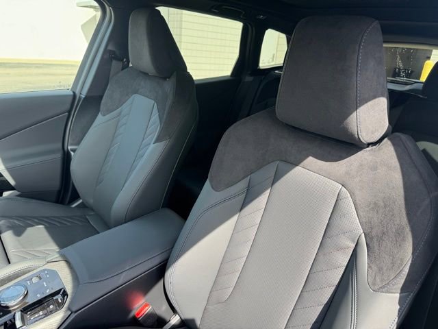 New 2026 BMW X3 xDrive30 w/ Premium Package image 16