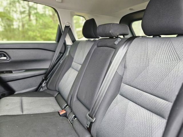 Certified 2024 Nissan Rogue SV FWD image 28