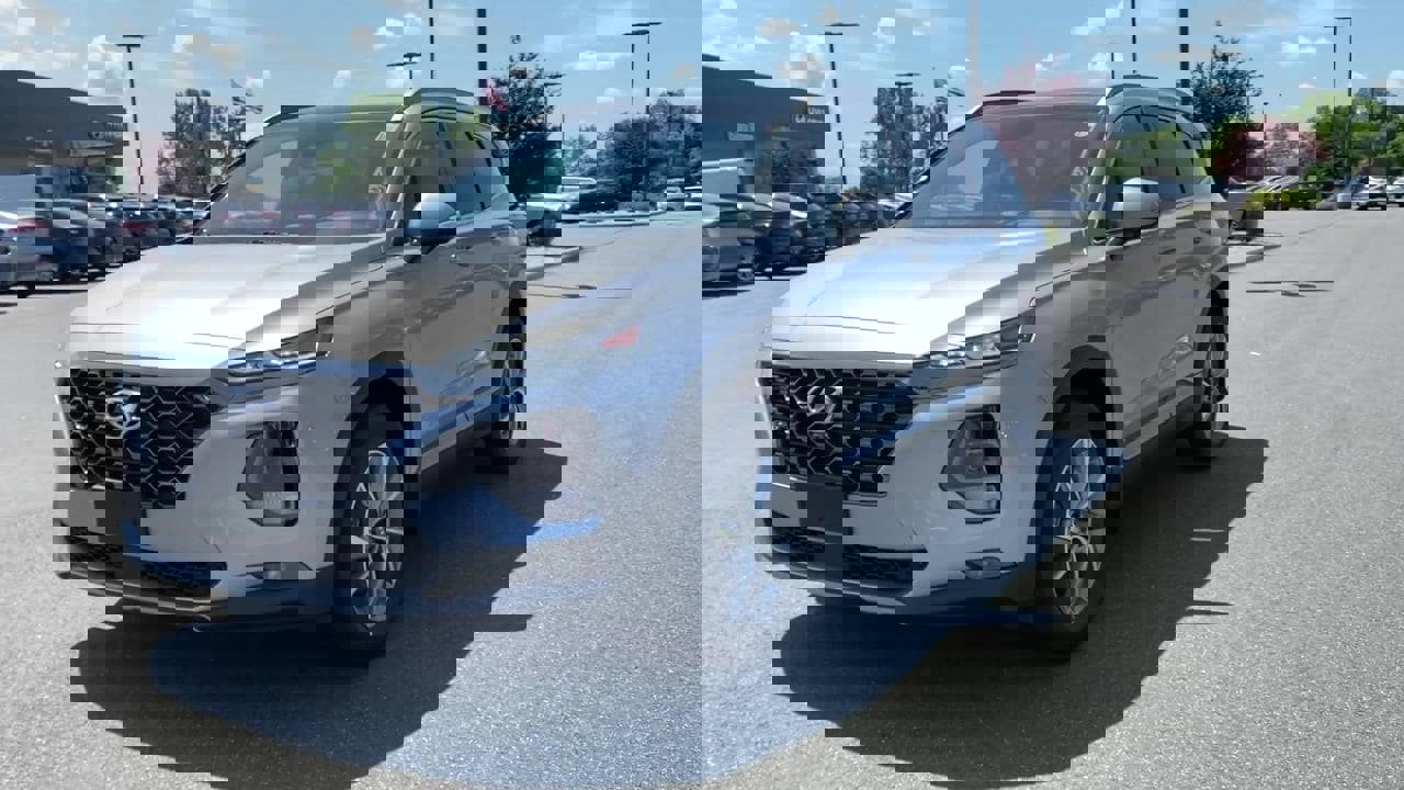 Used 2020 Hyundai Santa Fe Limited image 4